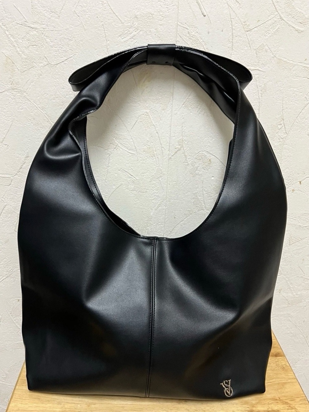 Victoria’s Secret VS Bow  Tie Tote Bag Black